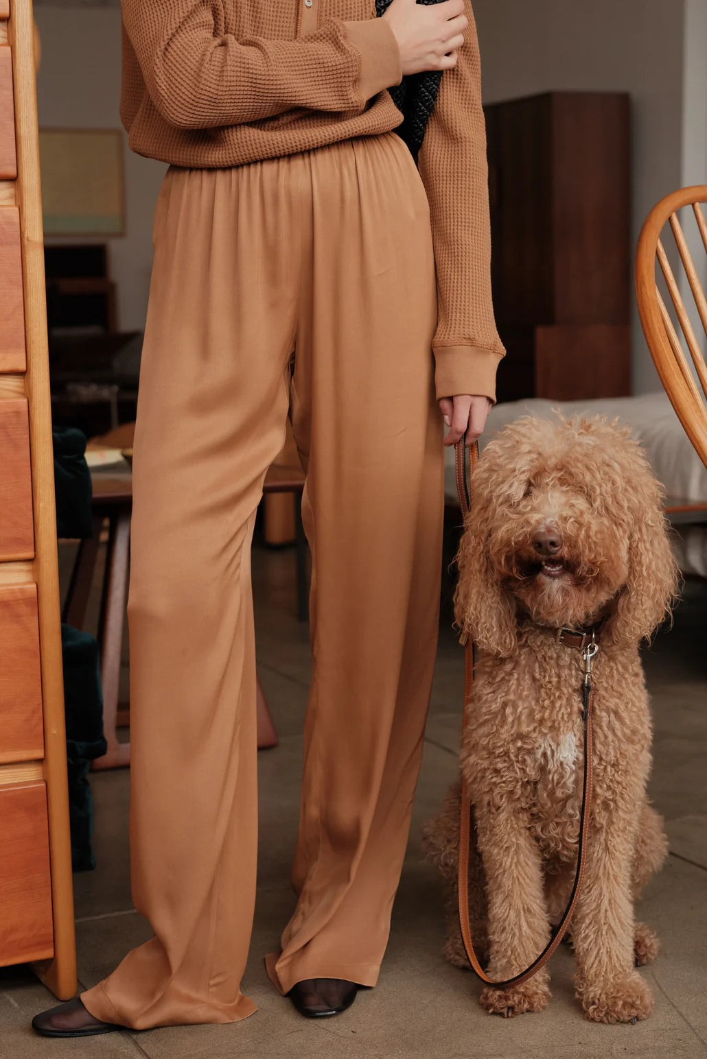 Satiny Simple Pant | Camel
