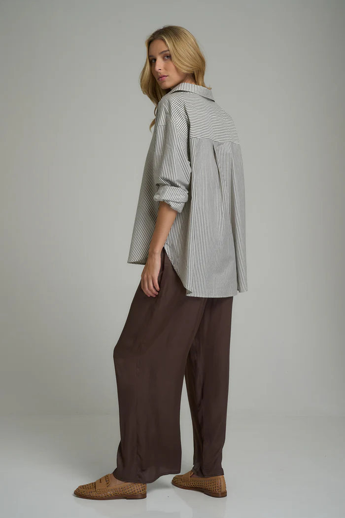 Hasting Shirt Frappe / Charcoal Stripe