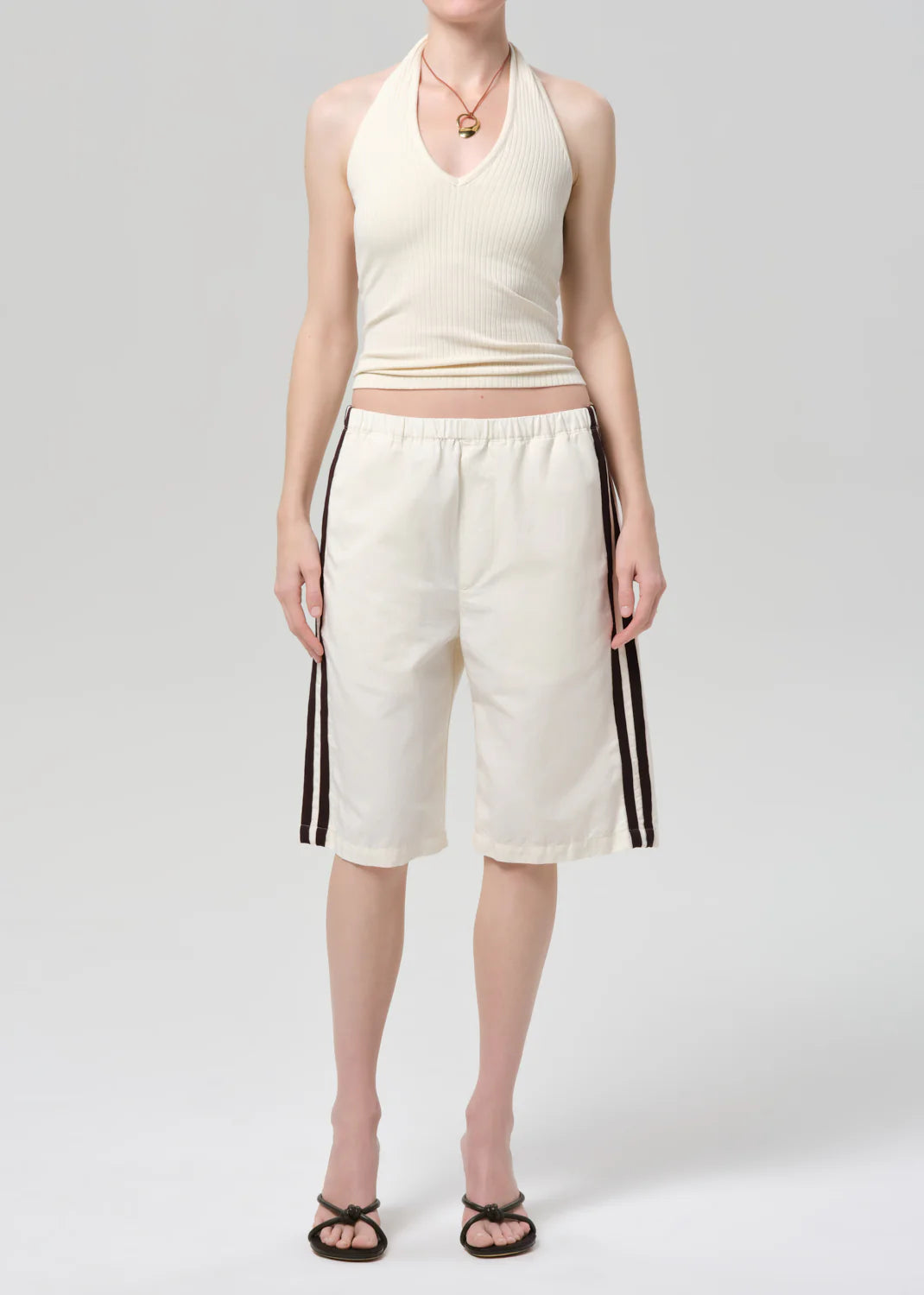Anais Pull On Track Short
In Cream
