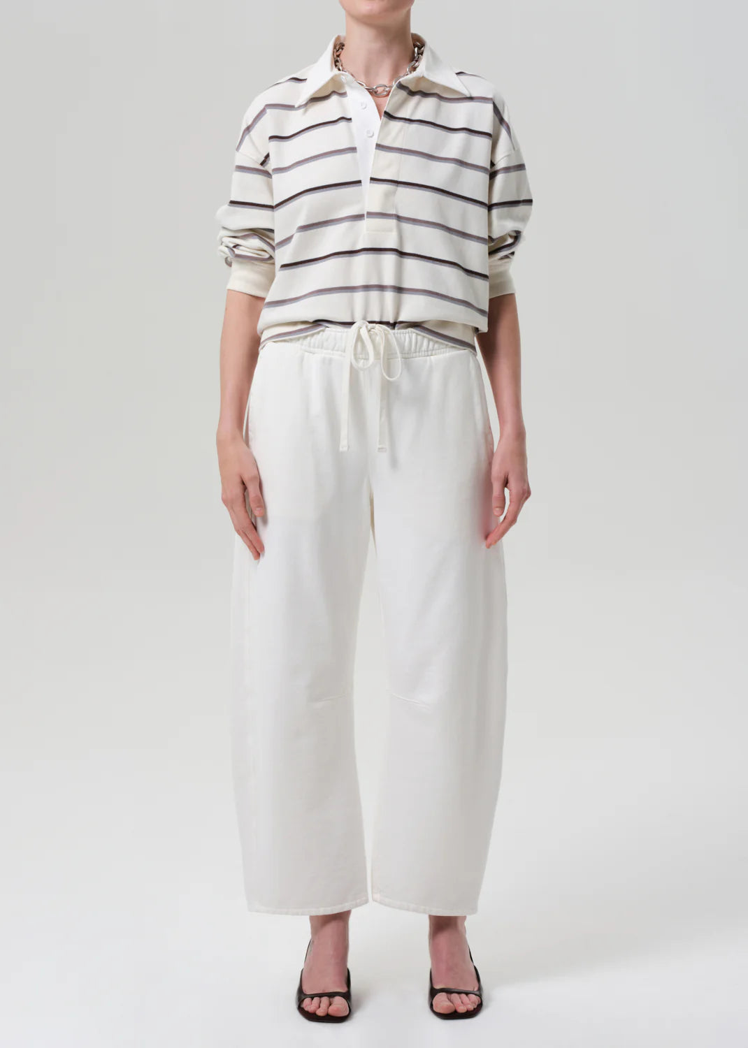 Miro Sweatpant
In Pashmina