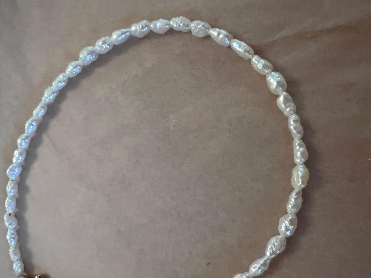 Rice pearl necklace