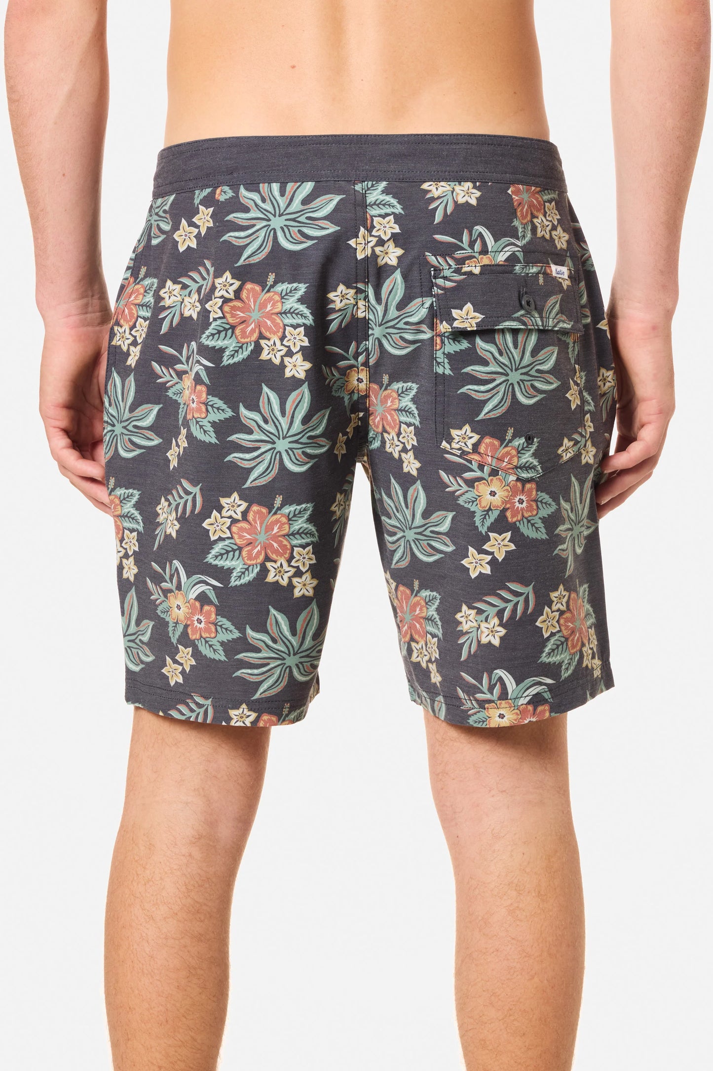 Benji Hybrid Short | Black Wash