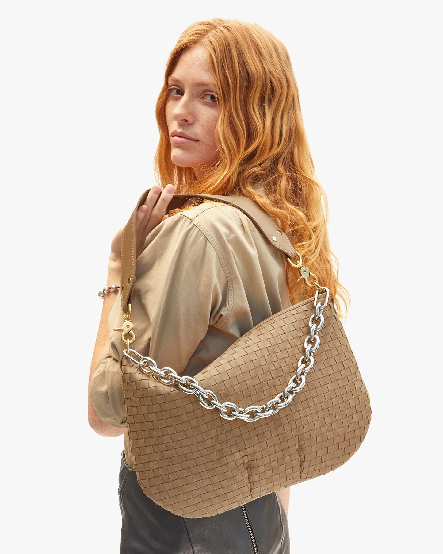 Moyen Messenger Clay Leather & Suede Woven Checker