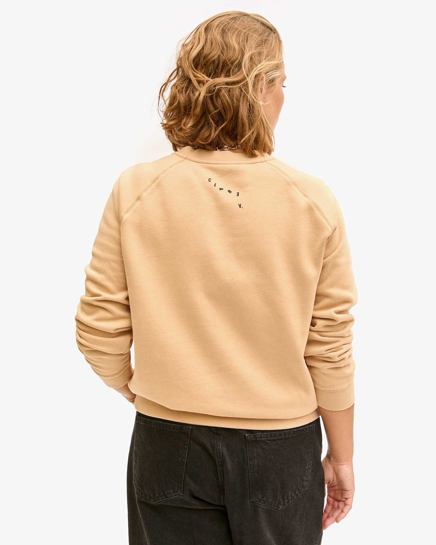 Sweatshirt Sand w/ Embroidered Navy Le Weekend