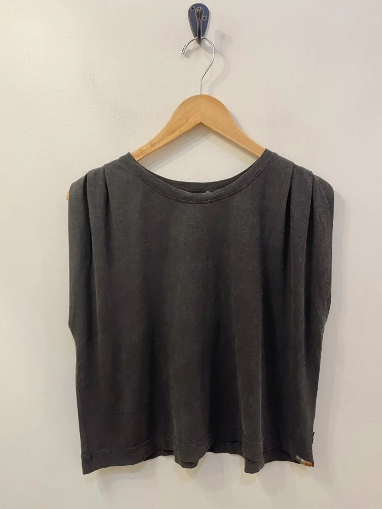 Jackie Pleated Shell l Washed Black
