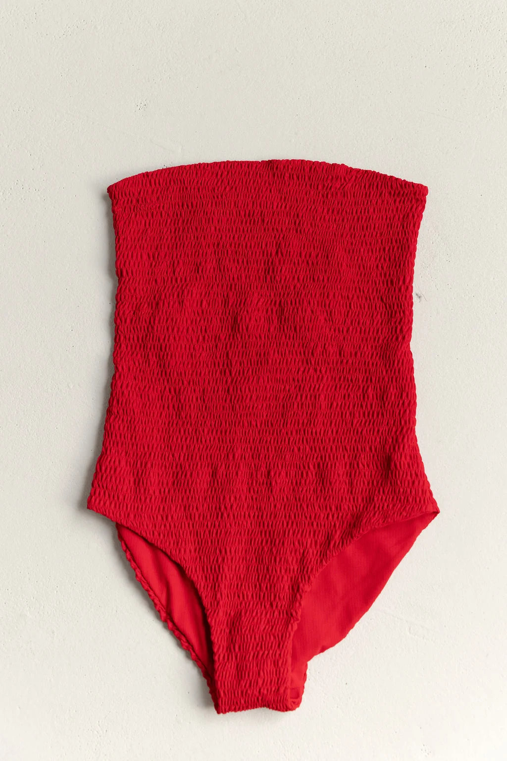 COSTA ONE PIECE | Cherry lacquer