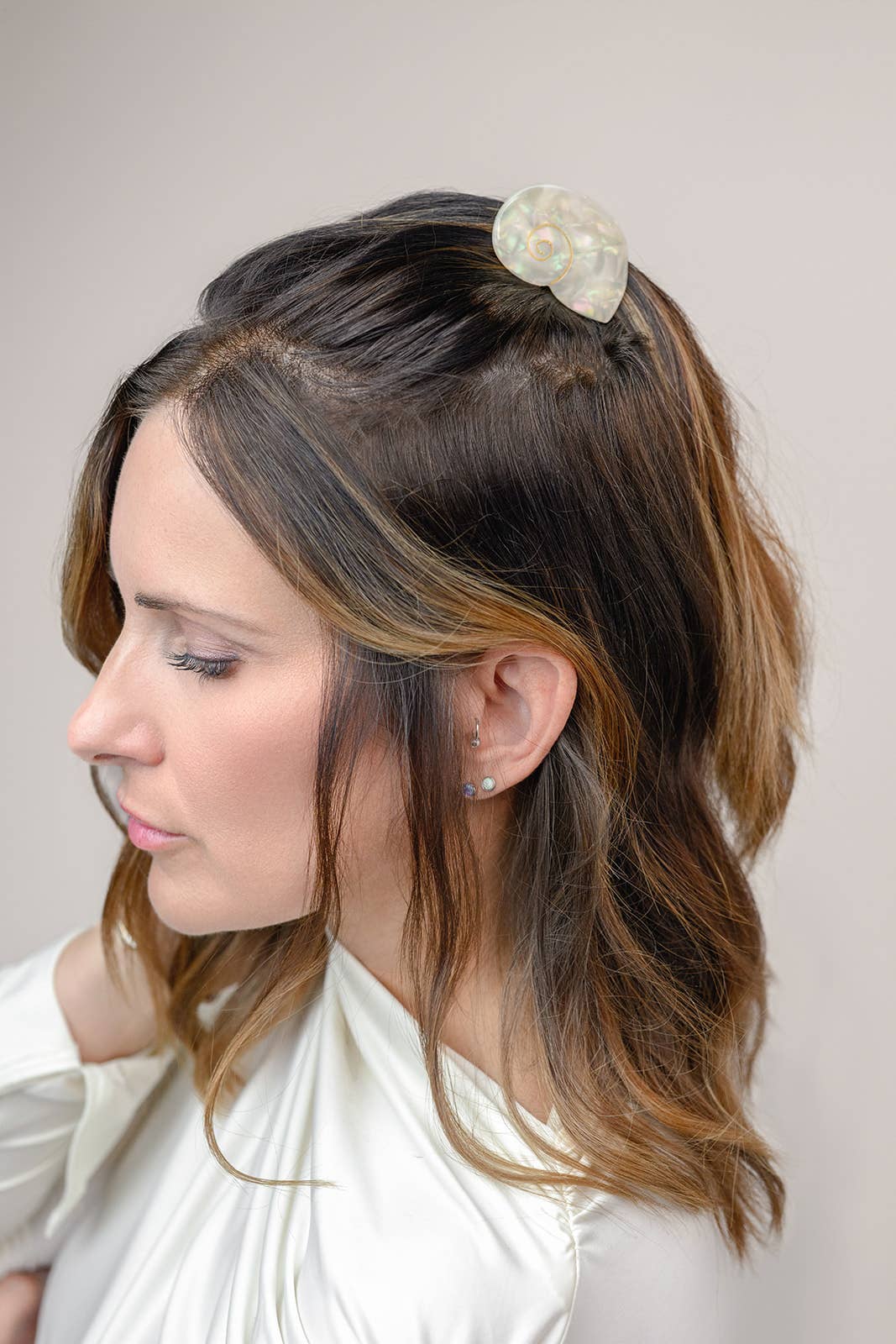 WINONA IRENE - Siren Claw - Sea Shell Acetate Mermaid Hair Clip