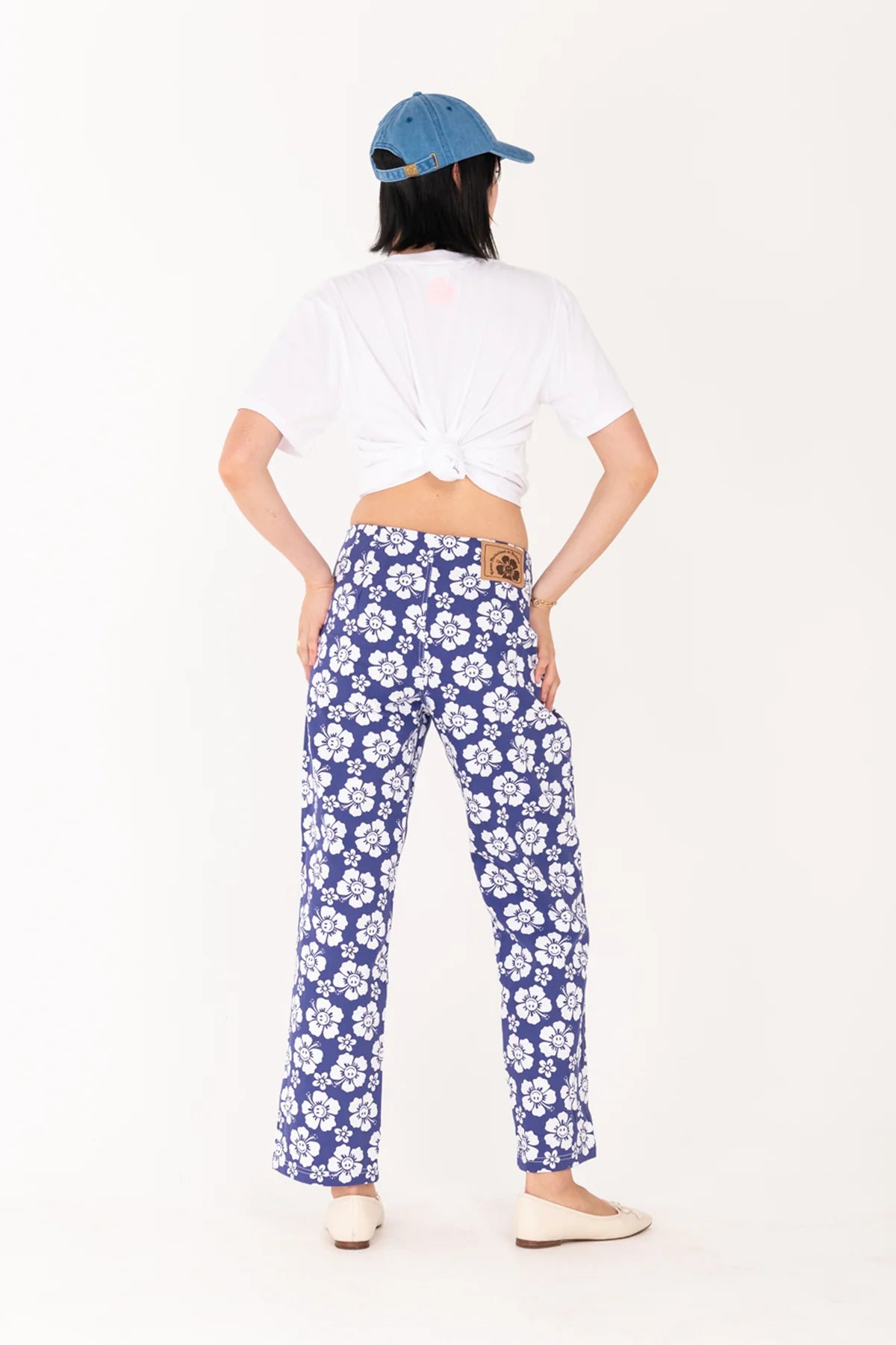 HAPPY HIBISCUS KOKOMO PANT | Blue and White