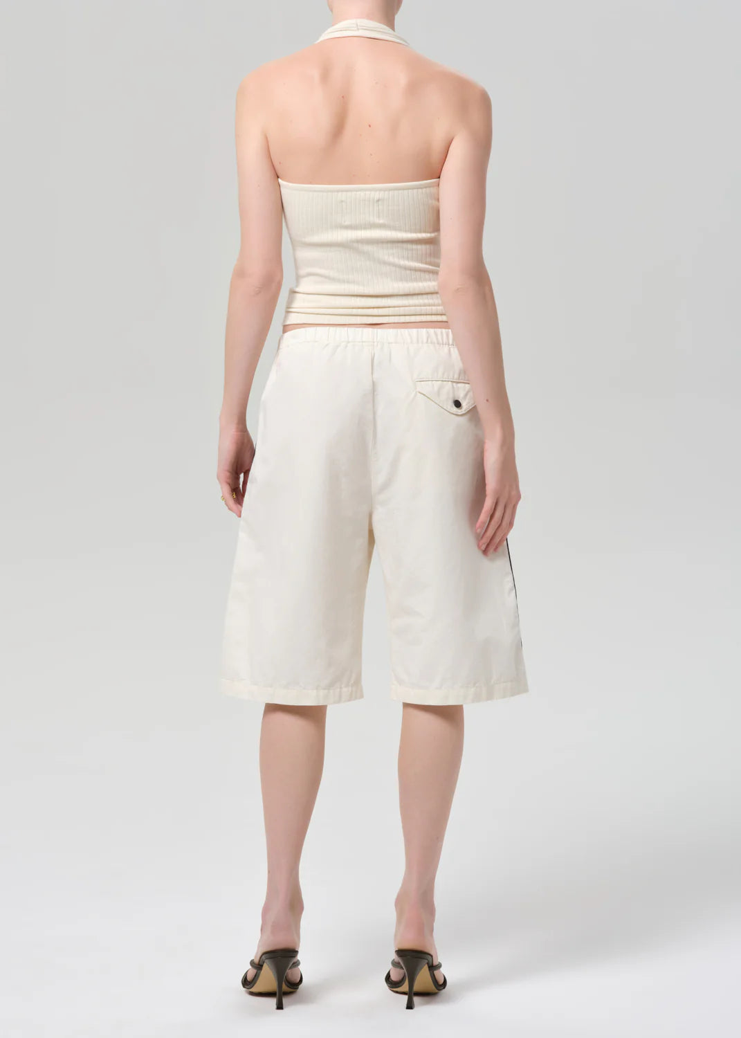 Anais Pull On Track Short
In Cream