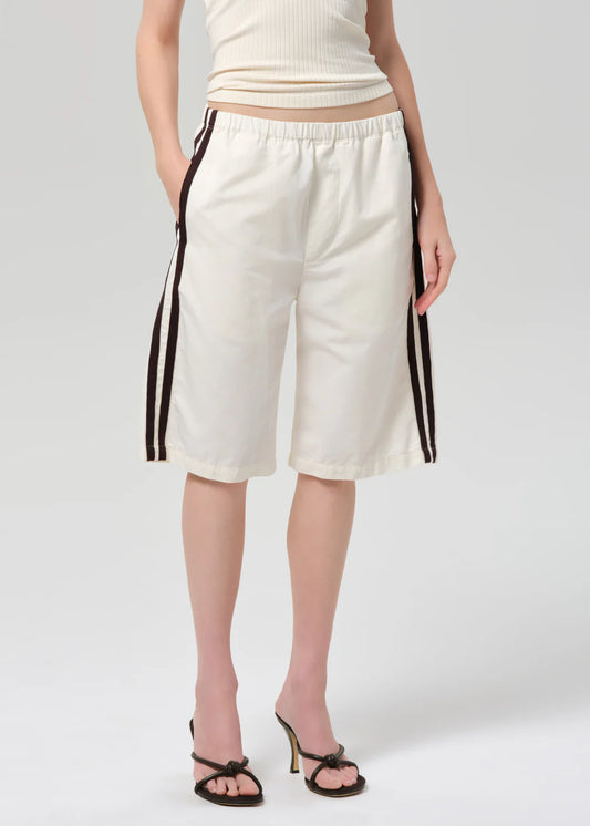 Anais Pull On Track Short
In Cream