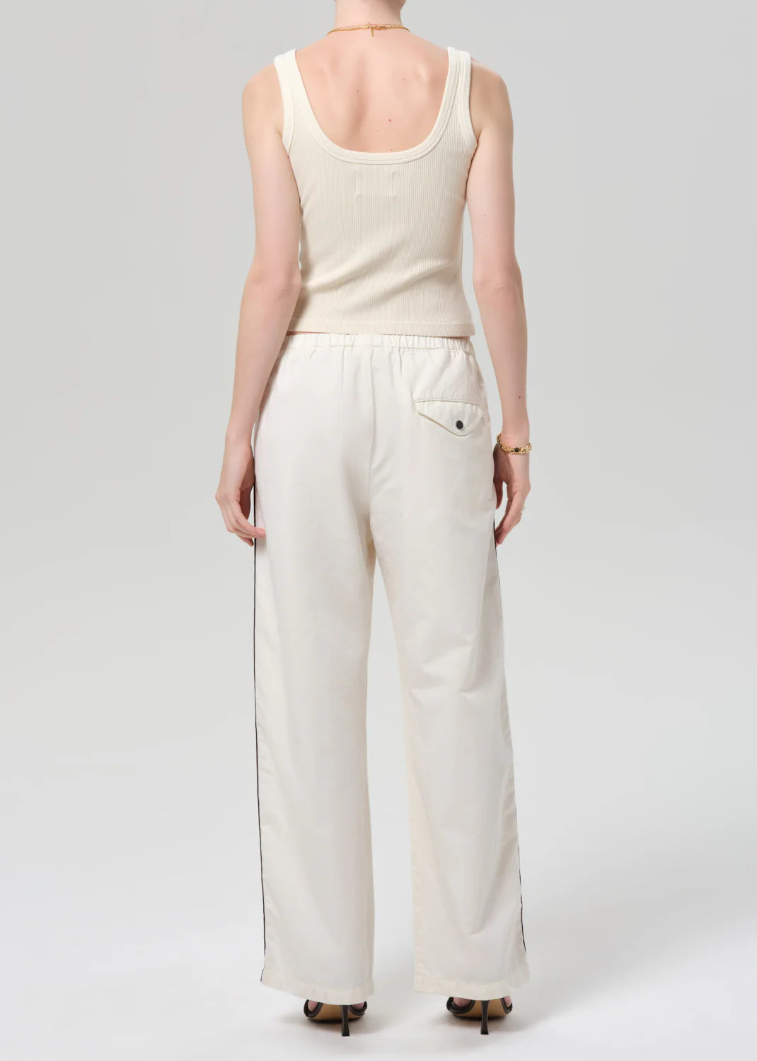 Aurora Track Pant
In Cream