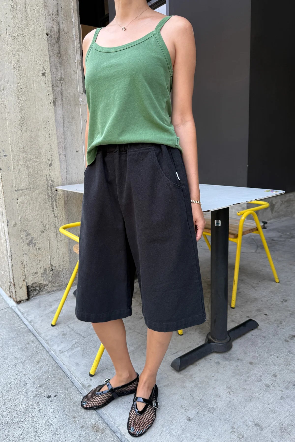 LIAM BERMUDA SHORTS - BLACK CANVAS
