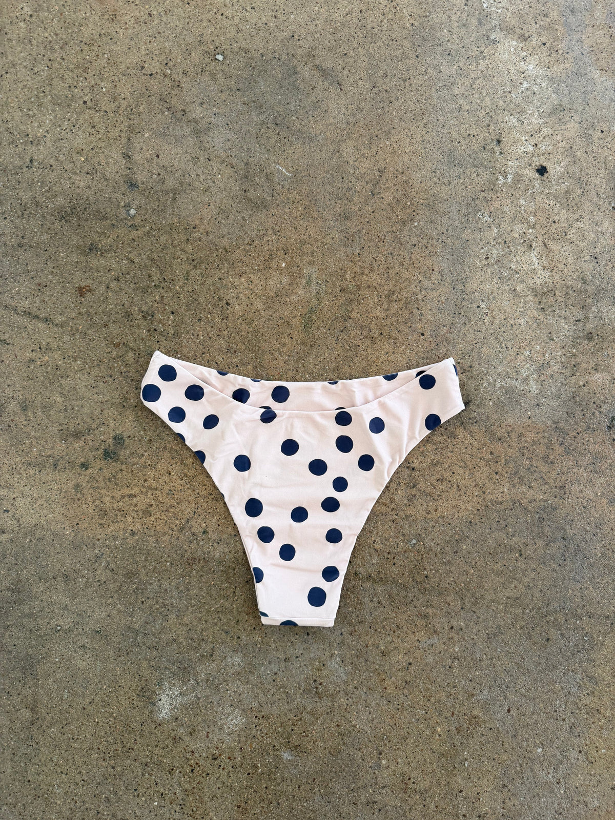 Mana Bottom |  Camille Dot