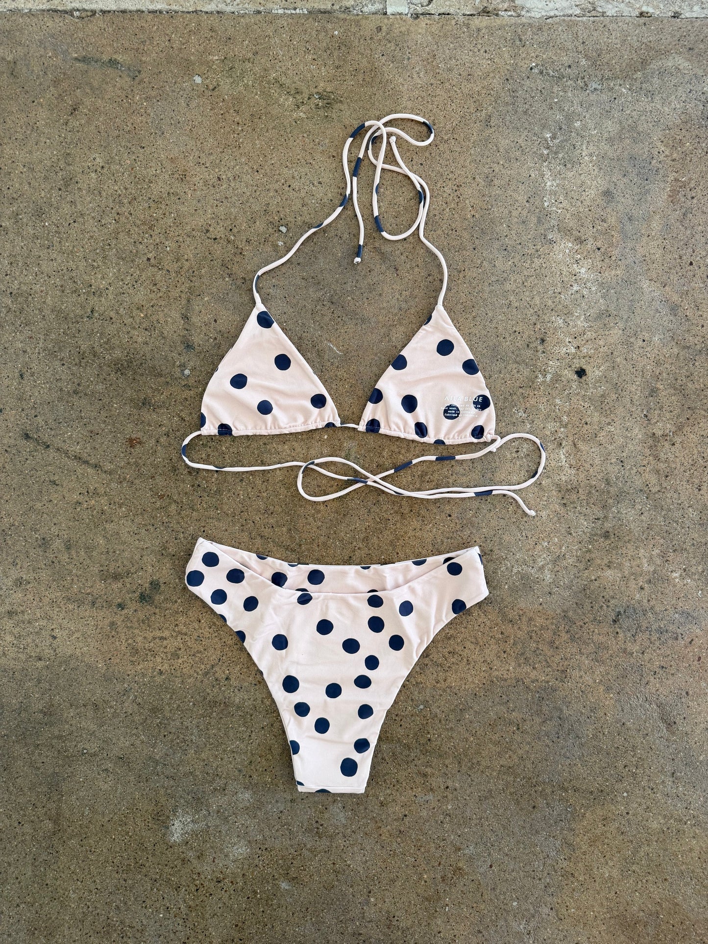 Mana Bottom |  Camille Dot