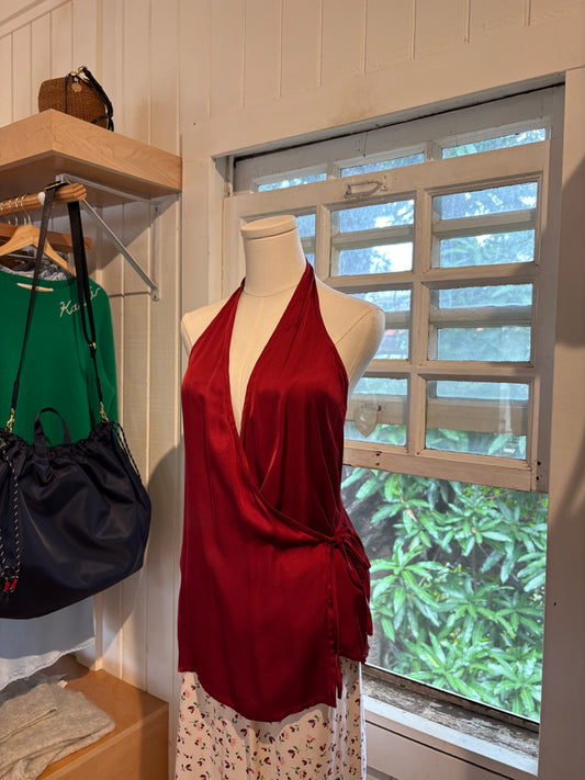 ARMANIA HALTER TOP | MERLOT TOP