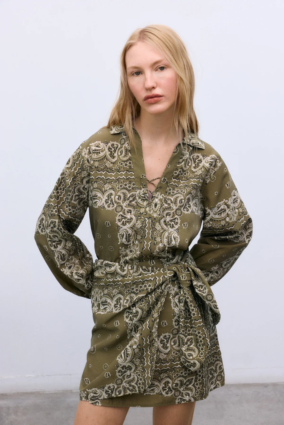Waterlily Woman Skirt Bandana Print