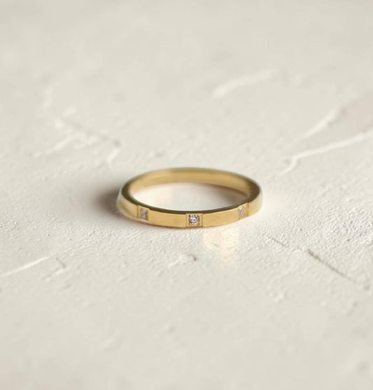 Boem Collection - Elle Ring | Minimal CZ Band Ring