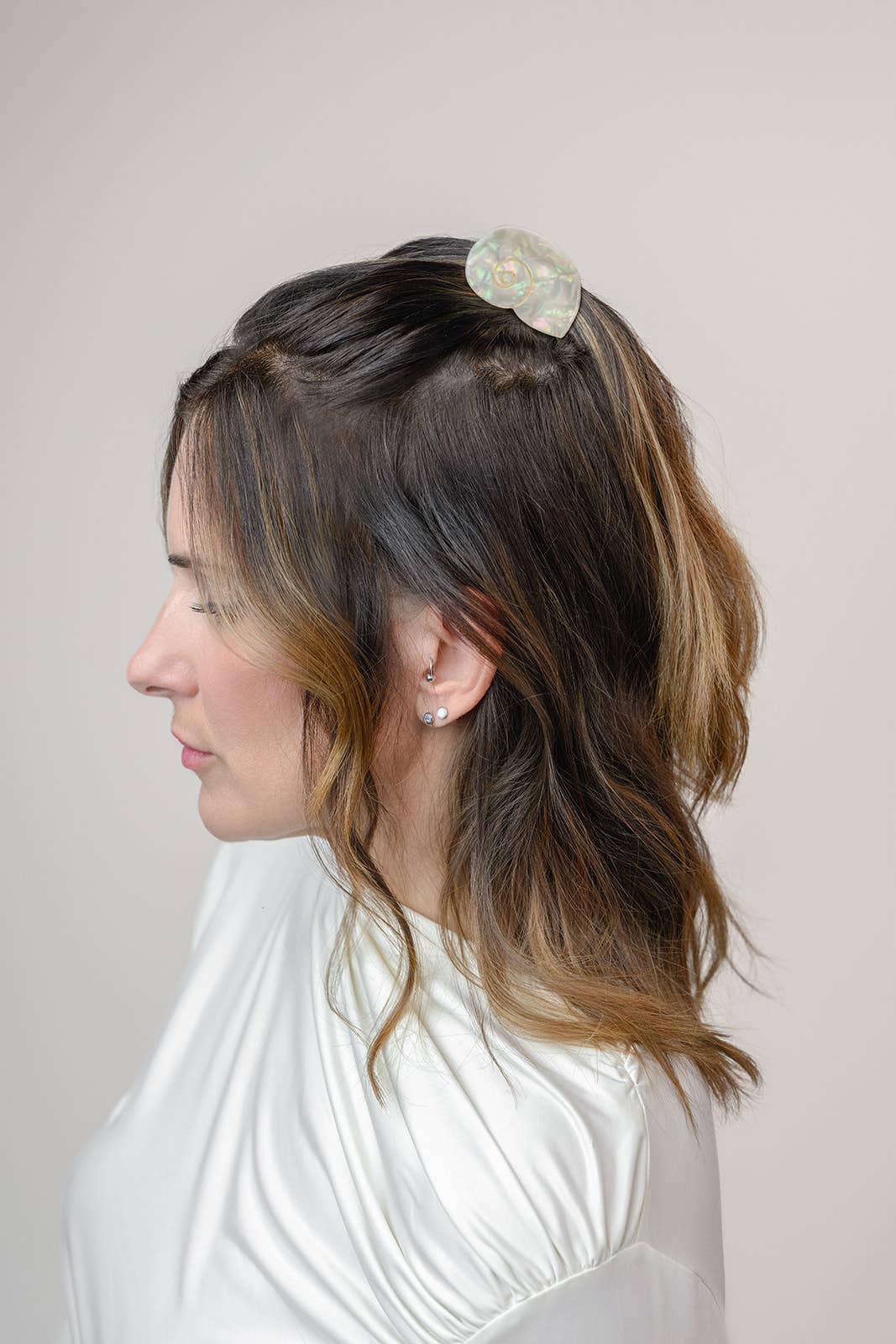 WINONA IRENE - Siren Claw - Sea Shell Acetate Mermaid Hair Clip