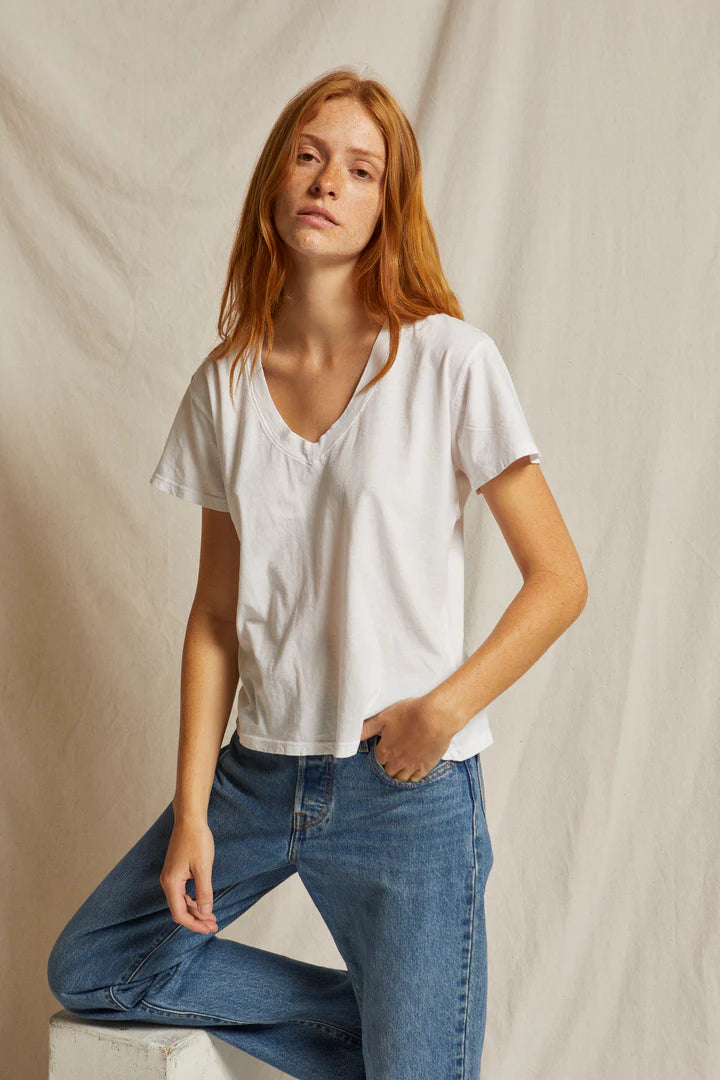 Hendrix cotton boxy v neck tee| White
