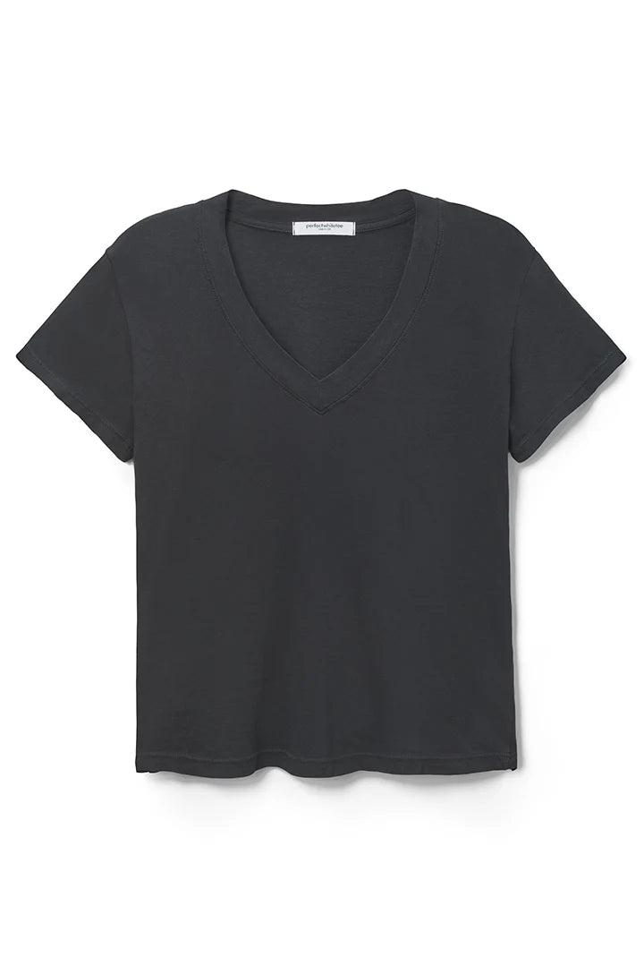 Hendrix cotton boxy v neck tee| Black
