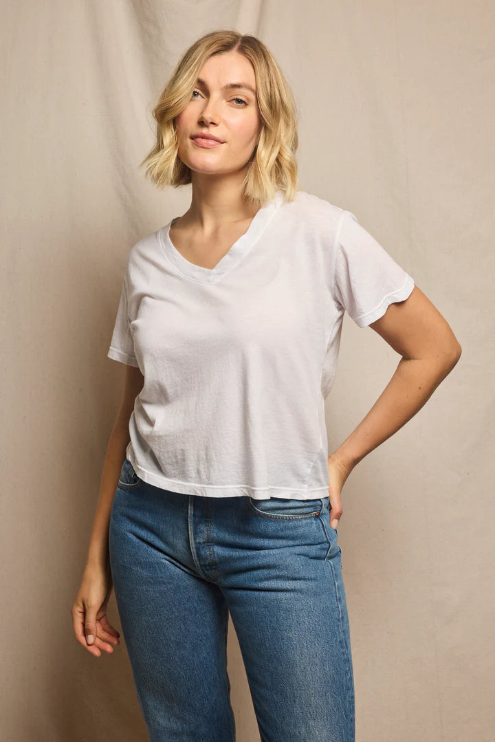 Hendrix cotton boxy v neck tee| White